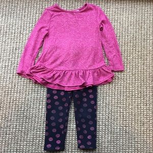 Old Navy cozy fleece leggings/sweater set 2T